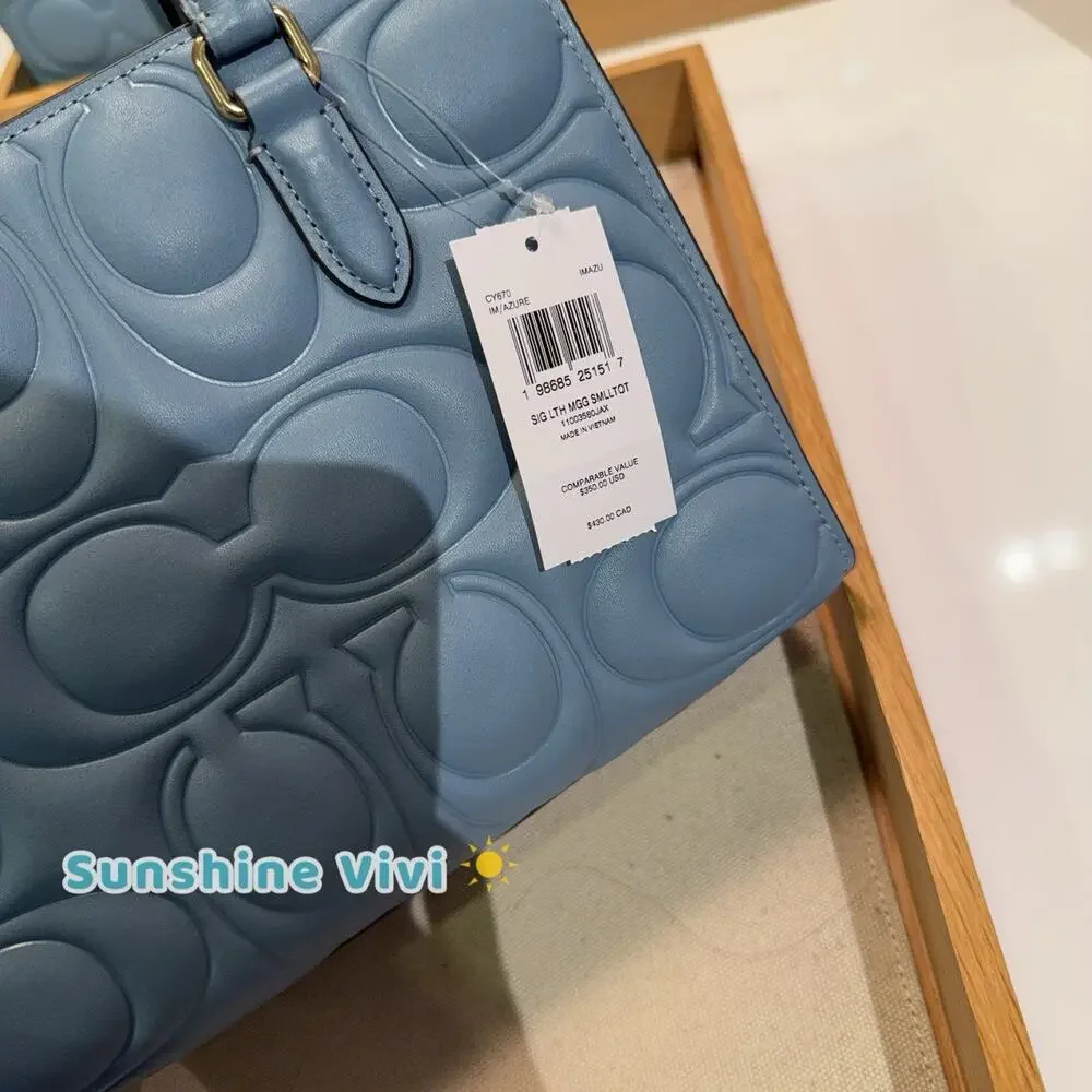 NWT Coach Maggie Small Tote Bag Signature CY670 smooth leather/Gold/Azure